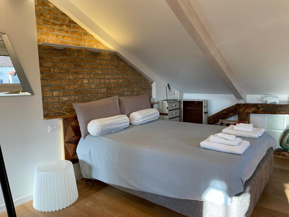 Biennale Gallery Loft Apartament *